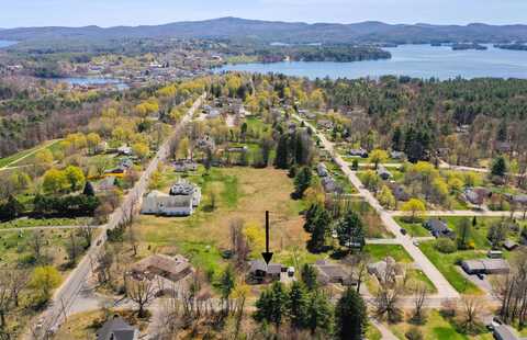 12 Forest Road, Wolfeboro, NH 03894