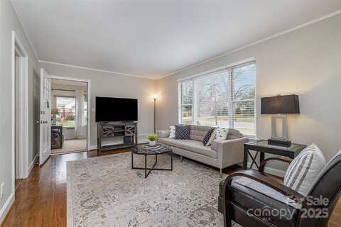 3231 Eastwood Drive, Charlotte, NC 28205