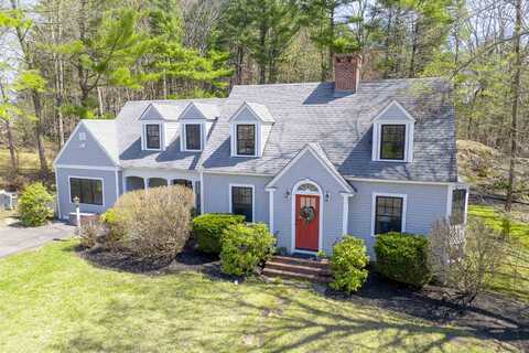 70 Summit Avenue, Portsmouth, NH 03801
