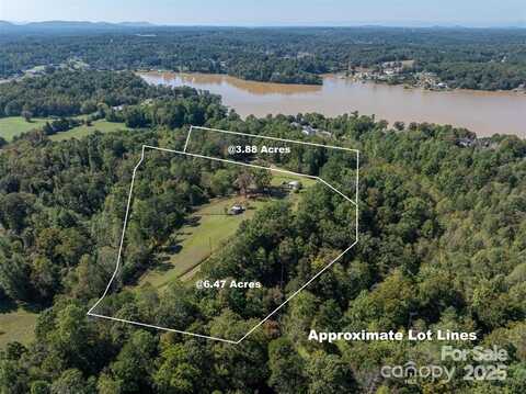 342 6th Street Drive NW, Hickory, NC 28601