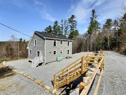 11 Linden Avenue, Newport, NH 03773