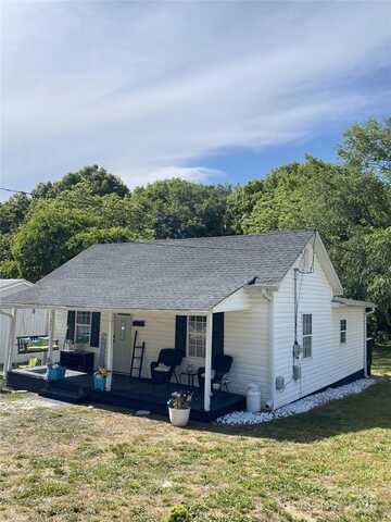 642 Boger Street, Mooresville, NC 28115