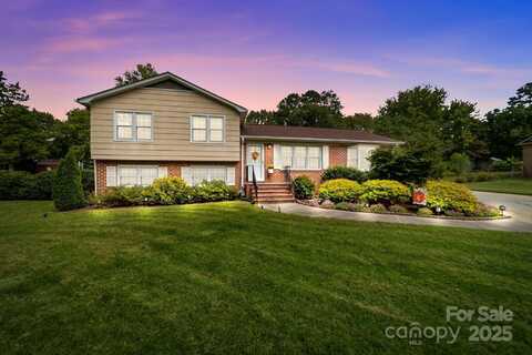 206 Cedarwood Drive, Salisbury, NC 28147