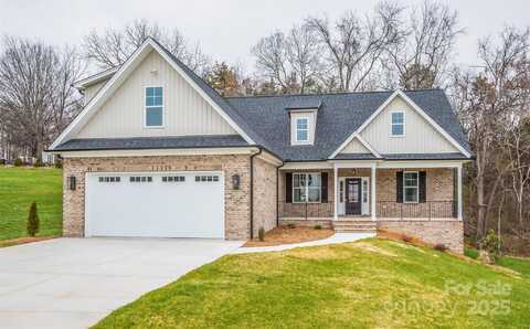 149 Beauchamp Oaks Court, Advance, NC 27006
