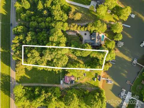 584 Williamson Road, Mooresville, NC 28117