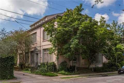 2828 CAMP Street, New Orleans, LA 70115