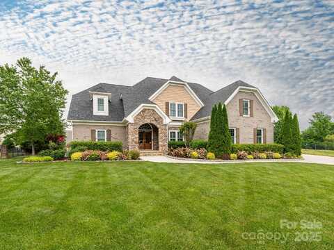 3850 Hounslow Lane, Harrisburg, NC 28075