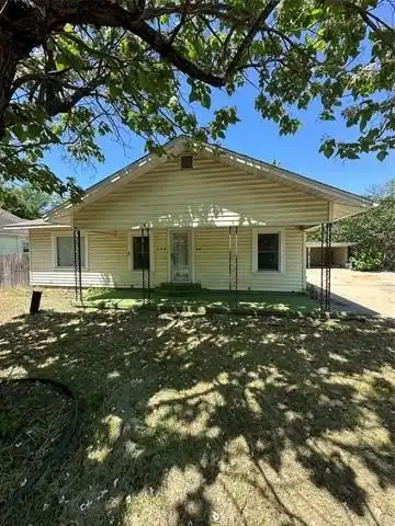 417 E SE, Ardmore, OK 73401