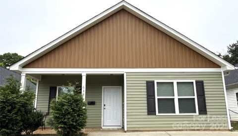 635 Northway Drive, Charlotte, NC 28208