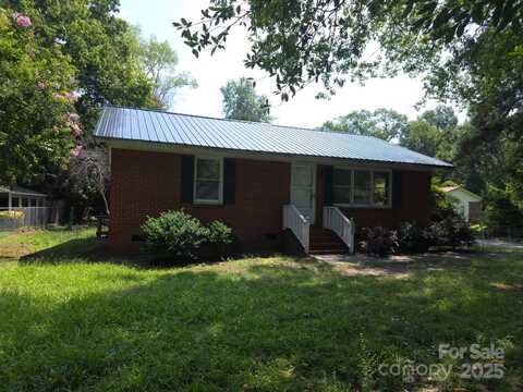 836 Ayers Street, Cheraw, SC 29520