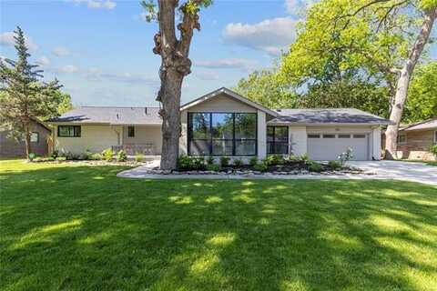 4364 S Trenton Avenue, Tulsa, OK 74105