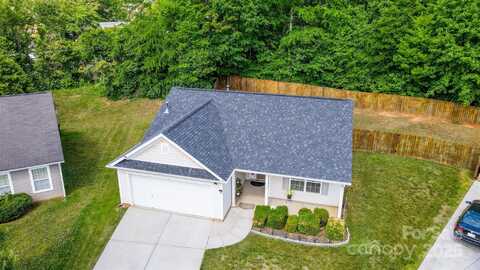 6808 Squirrels Foot Court, Charlotte, NC 28217