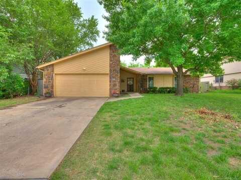 6810 E 95th Street, Tulsa, OK 74133