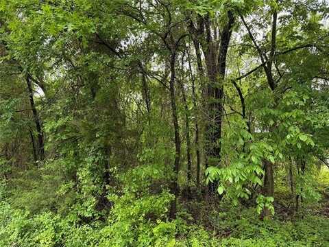 2 N Navajo, Chouteau, OK 74337