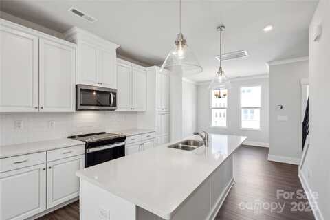 2013 Clarksdale Drive, Charlotte, NC 28206