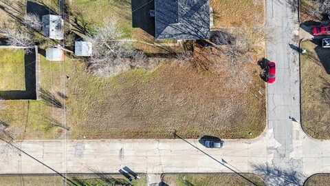 7101 E 9th Street, Tulsa, OK 74112