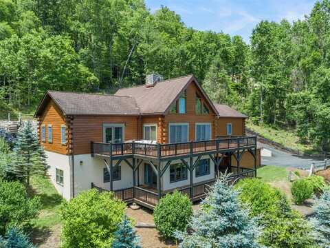 210 Miners Ridge Drive, Burnsville, NC 28714
