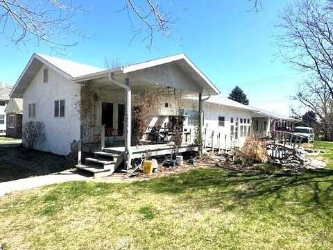 722 N 9th Ave, Broken Bow, NE 68822