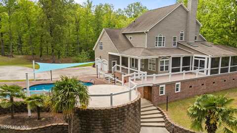416 Howells Road, Grantsboro, NC 28529