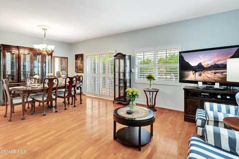 9354 Burnet Avenue, North Hills, CA 91343