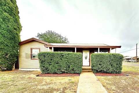 711 NW Ave I, Seminole, TX 79360