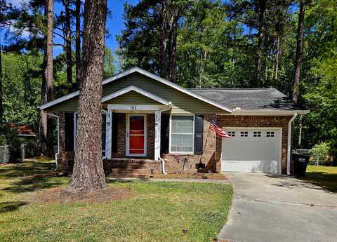 103 Bruce Court, Summerville, SC 29486