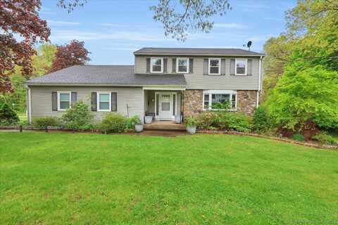 6 Hamilton Drive, Manchester, CT 06042