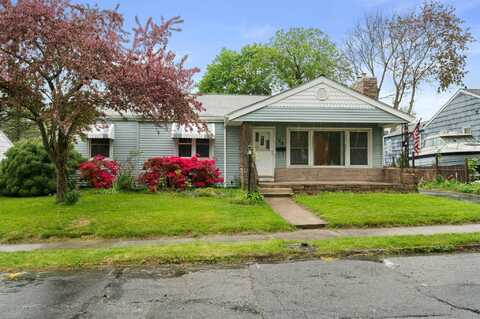 29 Longview Street, New London, CT 06320