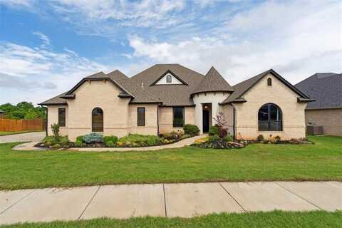 1111 Colonial Avenue, Tuttle, OK 73089