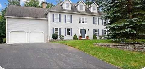 6 Chatterton Woods, Hamden, CT 06518