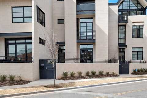 1325 N Dewey Avenue, Oklahoma City, OK 73103
