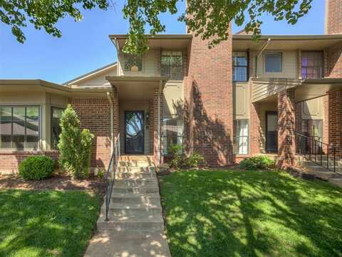 6204 Waterford Boulevard, Oklahoma City, OK 73118