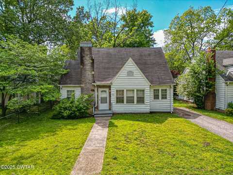 313 N 18th Avenue, Humboldt, TN 38343