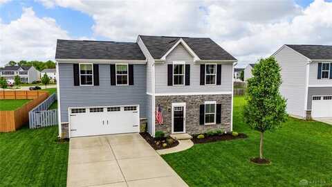 1194 Lisa Marie Drive, Xenia, OH 45385