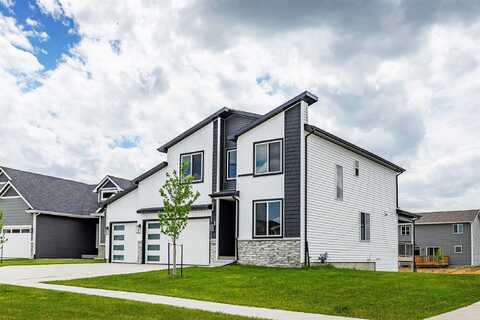 730 NE Country Meadow Drive, Ankeny, IA 50021