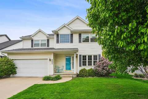 9905 McWilliams Drive, Johnston, IA 50131