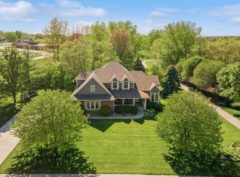 580 SE Woodcrest Drive, Waukee, IA 50263