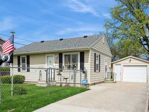 600 E 23rd Street S, Newton, IA 50208