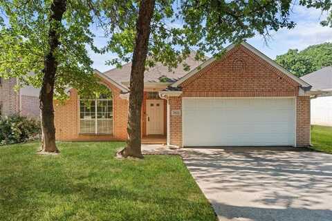 7632 Arbor Ridge Court, Fort Worth, TX 76112