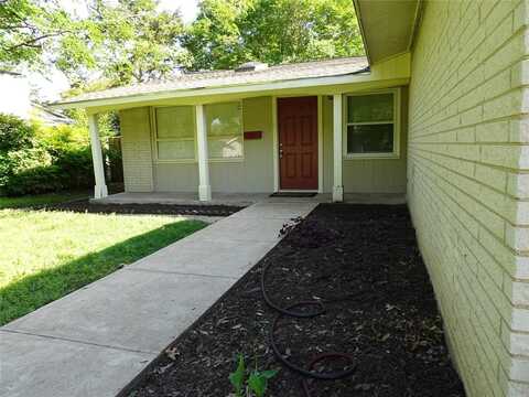 811 Vinecrest Lane, Richardson, TX 75080
