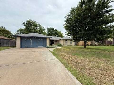 2837 Sunnybrook, Enid, OK 73703