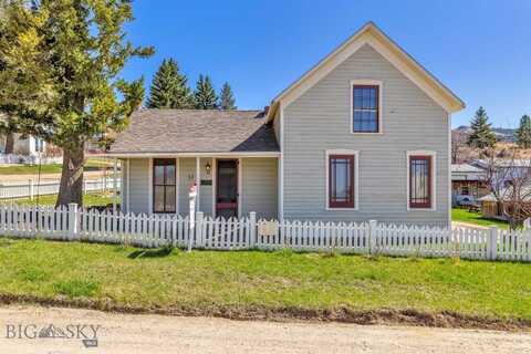 104 W Idaho, Virginia City, MT 59755