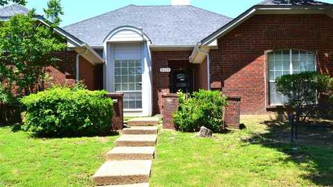 2129 Fawn Ridge Trail, Carrollton, TX 75010
