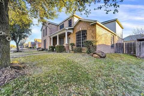 716 Candle Meadow Boulevard, DeSoto, TX 75115