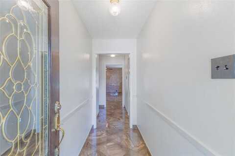2418 Ingleside Drive, Grand Prairie, TX 75050
