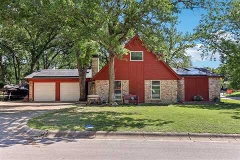 1049 Ferndale Avenue, Azle, TX 76020