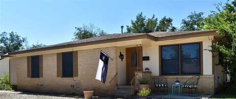 1900 S Walnut Street, Brady, TX 76825