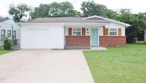 1110 S Hall Street, Ennis, TX 75119