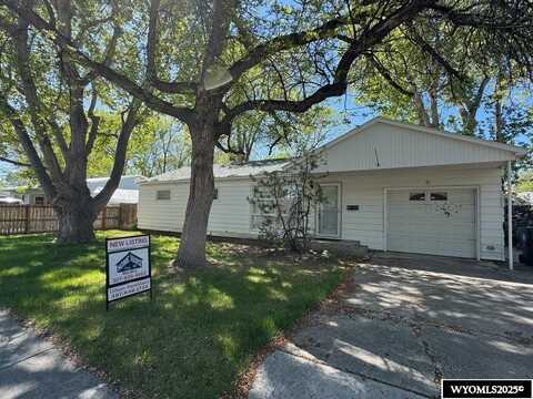 311 Antelope, Riverton, WY 82501