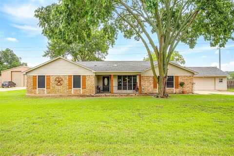 132 Southwood Drive, Burleson, TX 76028